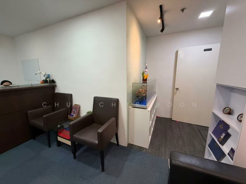 International Plaza, 10 Anson Road, 969 sqft, Office For Rent, by Chua Chor Boon, 500161117 - Interior - CommercialGuru.com.sg