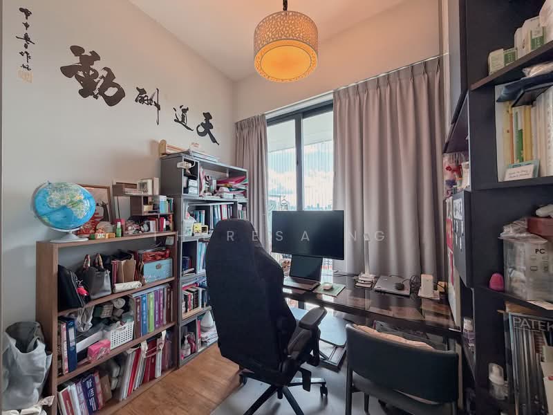 d'Leedon (Former Farrer Court), 7 Leedon Heights, 3 Bedrooms, 1,206 sqft, Condominium For Sale, by Theresa Ng, 500161118 - Study - PropertyGuru.com.sg