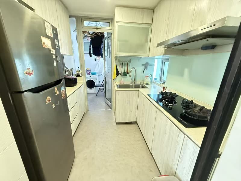 Hillview Regency, 26 Bukit Batok East Avenue 2, 2 Bedrooms, 1,152 sqft, Condominium For Rent, by Jialin Huang, 500161132 - Kitchen - PropertyGuru.com.sg