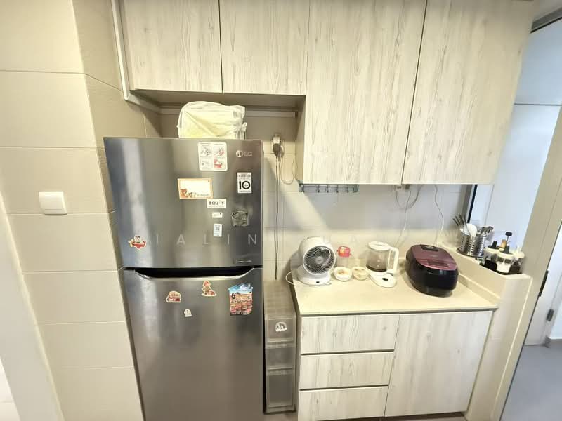 Hillview Regency, 26 Bukit Batok East Avenue 2, 2 Bedrooms, 1,152 sqft, Condominium For Rent, by Jialin Huang, 500161132 - Kitchen - PropertyGuru.com.sg