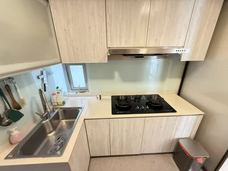 Hillview Regency, 26 Bukit Batok East Avenue 2, 2 Bedrooms, 1,152 sqft, Condominium For Rent, by Jialin Huang, 500161132 - Kitchen - PropertyGuru.com.sg