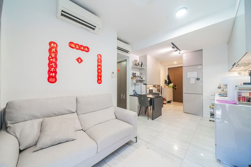 Parc Esta, 822 Sims Avenue, 2 Bedrooms, 603 sqft, Condominium For Sale, by Kin ,, 500161138 - Living Room - PropertyGuru.com.sg