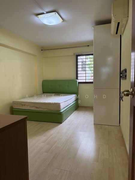 422 Tampines Street 41, 422 Tampines Street 41, 3 Bedrooms, 11,945 sqft, HDB Flat For Sale, by Asmah Mohd Noor, 500161151 - Bedroom - PropertyGuru.com.sg