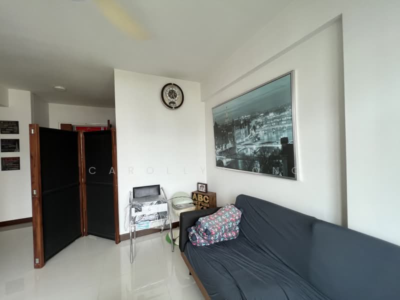 162A Rivervale Crescent, 162A Rivervale Crescent, 1 Bedroom, 500 sqft, HDB Flat For Rent, by Carollyn Ong, 500161165 - Living Room - PropertyGuru.com.sg
