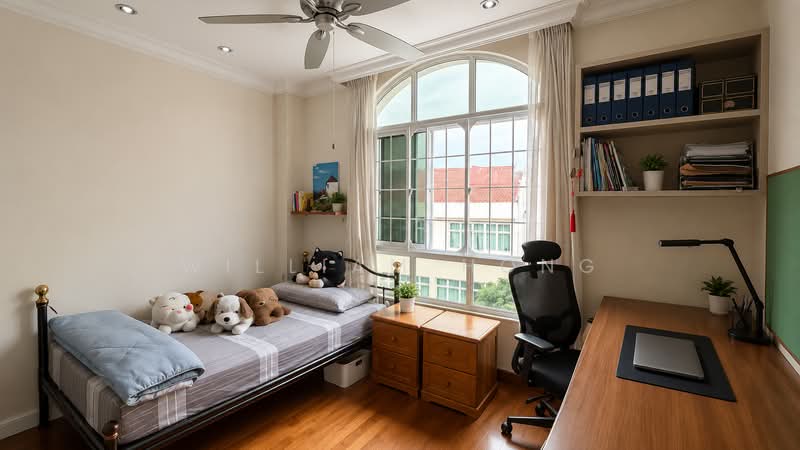 3-storey Inter-terrace near Serangoon MRT, Nex & Maris Stella & PLMGS, 3-storey Inter-terrace near Serangoon MRT, Nex & Maris Stella & PLMGS, 5 Bedrooms, 2,400 sqft, Terraced House For Sale, by William Hong, 500161166 - Bedroom - PropertyGuru.com.sg