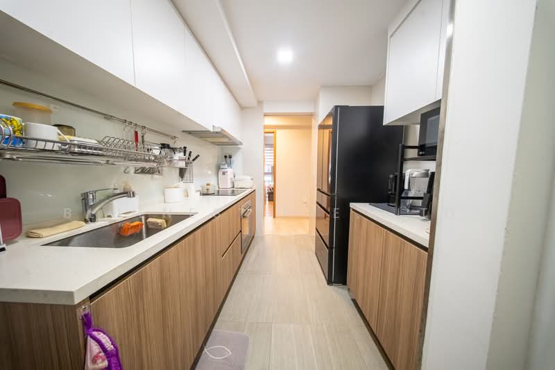 Rivercove Residences EC, 34 Anchorvale Ln, 3 Bedrooms, 958 sqft, Condominium For Sale, by CLARENCE LIANG, 500161170 - Kitchen - PropertyGuru.com.sg