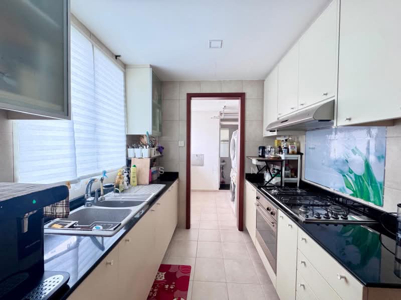 Rio Vista, 10 Upper Serangoon View, 3 Bedrooms, 1,249 sqft, Condominium For Sale, by Iris Chang, 500161176 - Kitchen - PropertyGuru.com.sg