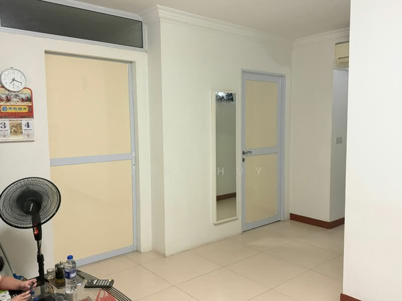 432B Yishun Avenue 1, 432B Yishun Avenue 1, 4 Bedrooms, 1,205 sqft, HDB Flat For Sale, by Alan Huy, 500161182 - Interior - PropertyGuru.com.sg