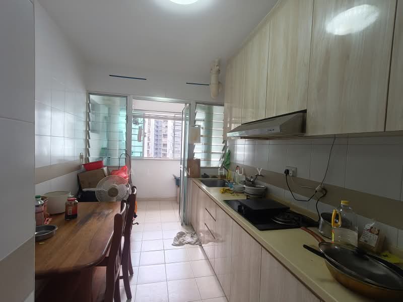 432B Yishun Avenue 1, 432B Yishun Avenue 1, 4 Bedrooms, 1,205 sqft, HDB Flat For Sale, by Alan Huy, 500161182 - Kitchen - PropertyGuru.com.sg