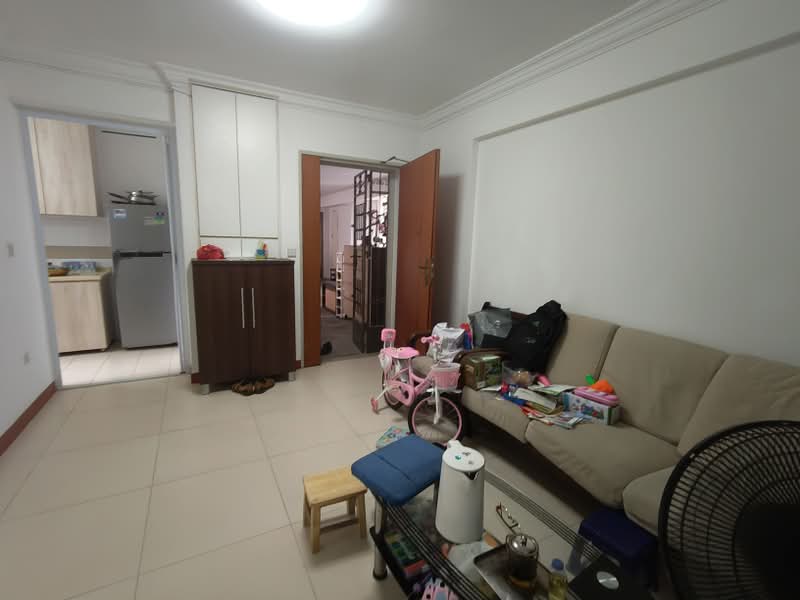432B Yishun Avenue 1, 432B Yishun Avenue 1, 4 Bedrooms, 1,205 sqft, HDB Flat For Sale, by Alan Huy, 500161182 - Living Room - PropertyGuru.com.sg