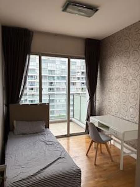 The Centris, 87 Jurong West Central 3, 4 Bedrooms, 1,593 sqft, Apartment For Rent, by Eugene Leong, 500161183 - Common bedroom 1 - PropertyGuru.com.sg