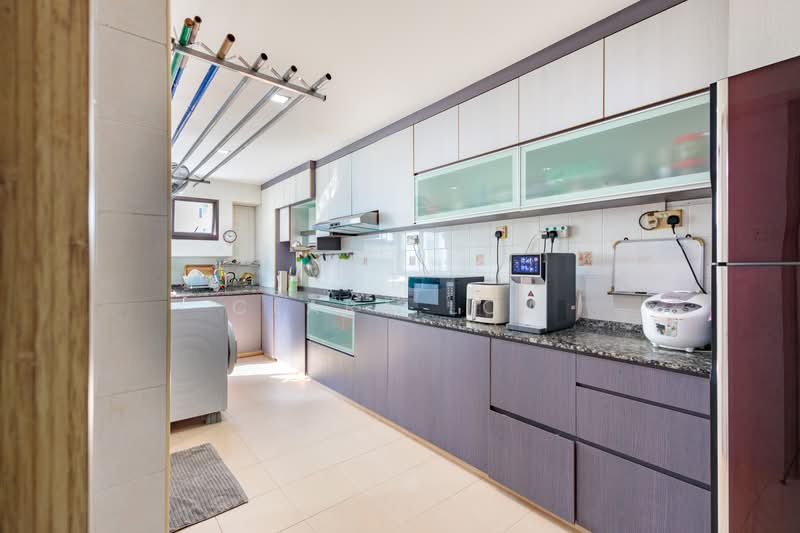 274A Jurong West Avenue 3, 274A Jurong West Avenue 3, 4 Bedrooms, 1,356 sqft, HDB Flat For Sale, by Clara Low, 500161189 - Kitchen - PropertyGuru.com.sg