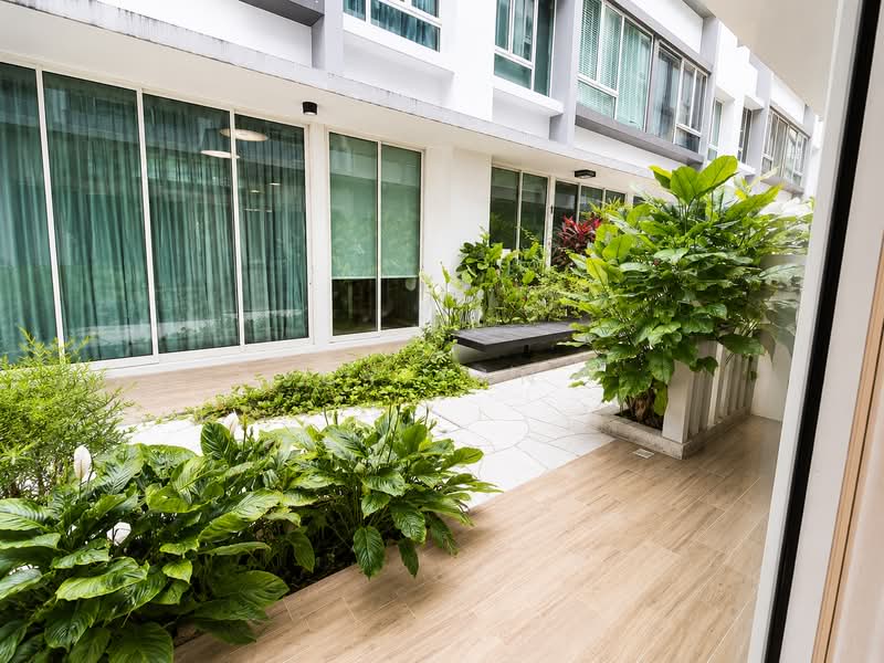Cabana, 157 Sunrise Terrace, 4 Bedrooms, 2,917 sqft, Cluster House For Sale, by CY TAN, 500161205 - Exterior - PropertyGuru.com.sg