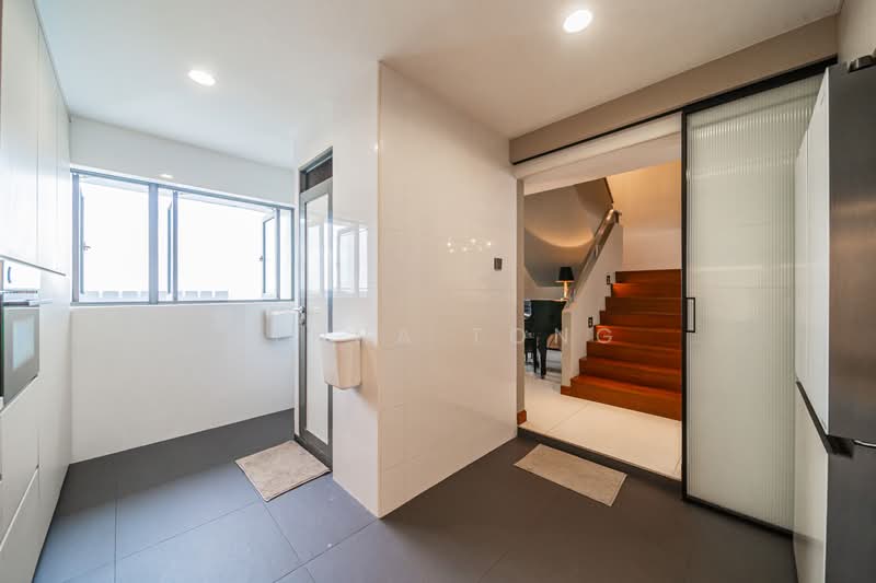 716 Bedok Reservoir Road, 716 Bedok Reservoir Road, 3 Bedrooms, 1,593 sqft, HDB Flat For Sale, by Jenna Tong, 500161212 - Kitchen - PropertyGuru.com.sg