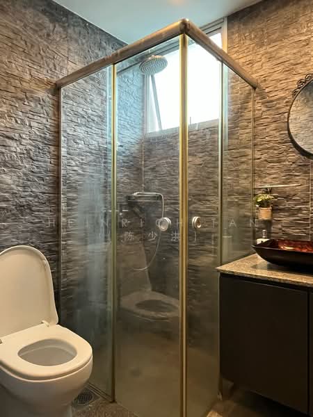 Avila Gardens, 9 Flora Road, Room Rental, 110 sqft, Condominium For Rent, by Heinrich Tan (陈少洪), 500161234 - Bathroom - PropertyGuru.com.sg