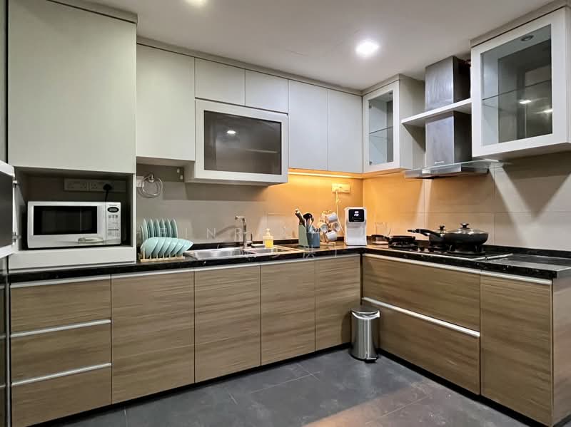 Avila Gardens, 9 Flora Road, Room Rental, 110 sqft, Condominium For Rent, by Heinrich Tan (陈少洪), 500161234 - Kitchen - PropertyGuru.com.sg