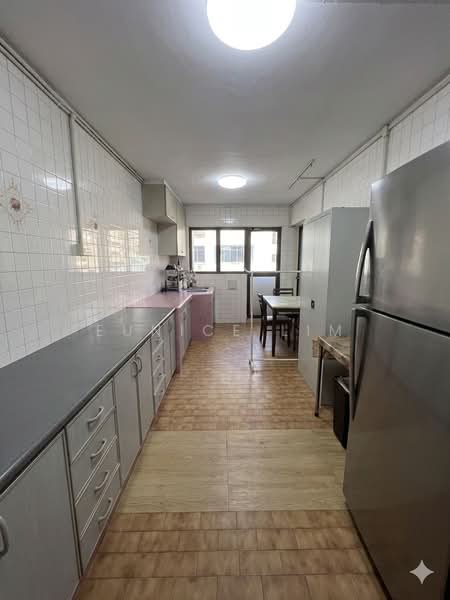 125 Bedok Reservoir Road, 125 Bedok Reservoir Road, 3 Bedrooms, 904 sqft, HDB Flat For Sale, by Eunice Lim, 500161242 - Kitchen - PropertyGuru.com.sg