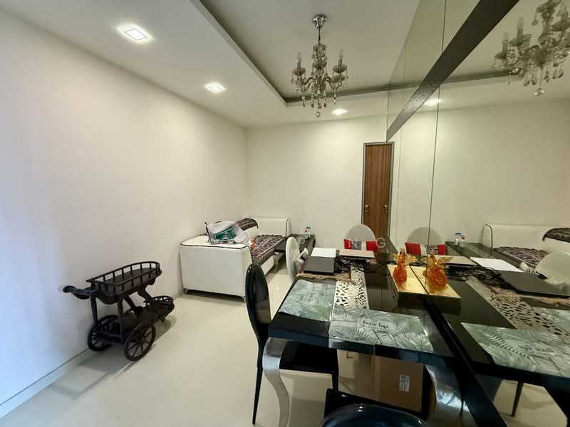 Casa Merah, 50 Tanah Merah Kechil Avenue, Room Rental, 150 sqft, Condominium For Rent, by Boon Peng, 500161244 - Living Room - PropertyGuru.com.sg