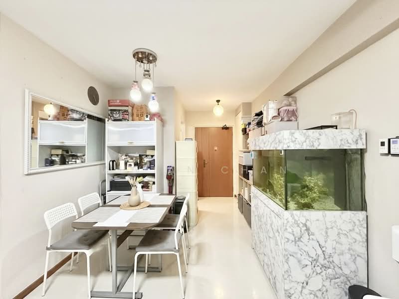 221A Sumang Lane, 221A Sumang Lane, 2 Bedrooms, 732 sqft, HDB Flat For Sale, by VIVIAN Chan, 500161250 - Dining Room - PropertyGuru.com.sg