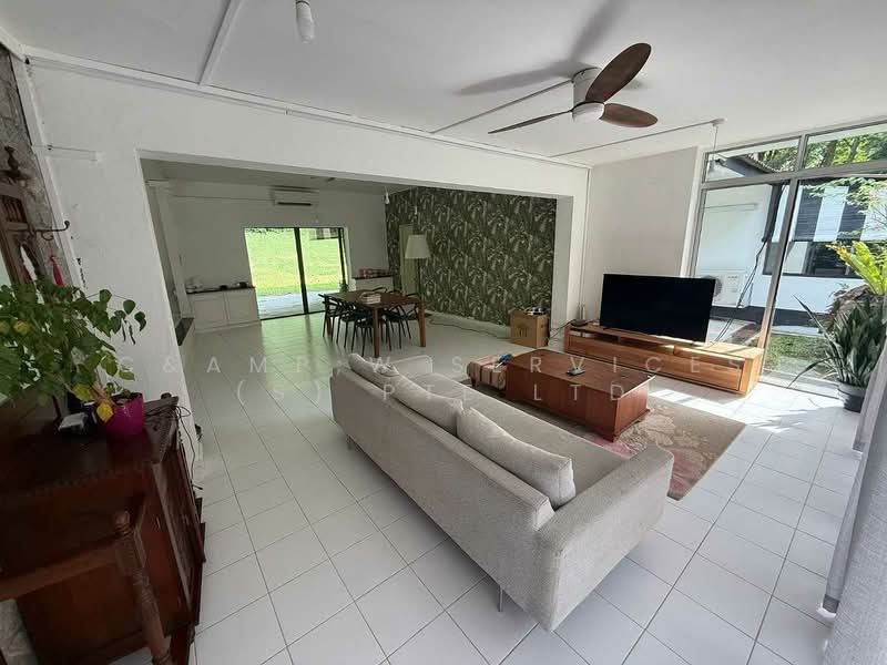 28 Ridout Road, Ridout Road, 3 Bedrooms, 3,820 sqft, Detached House For Rent, by HANNAH LOCK, 500161284 - Living Room - PropertyGuru.com.sg
