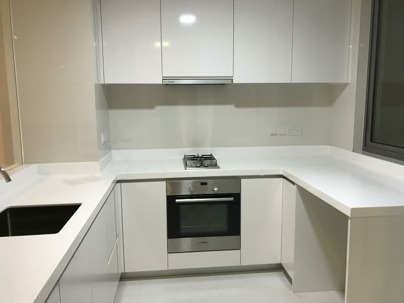 Sky Habitat, 7 Bishan Street 15, 2 Bedrooms, 1,162 sqft, Condominium For Sale, by Ken Wong, 500161297 - Kitchen - PropertyGuru.com.sg