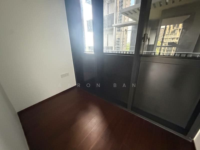 Lentor Modern, Lentor Central, 3 Bedrooms, 969 sqft, Condominium For Rent, by Aaron Ban, 500161299 - Balcony - PropertyGuru.com.sg