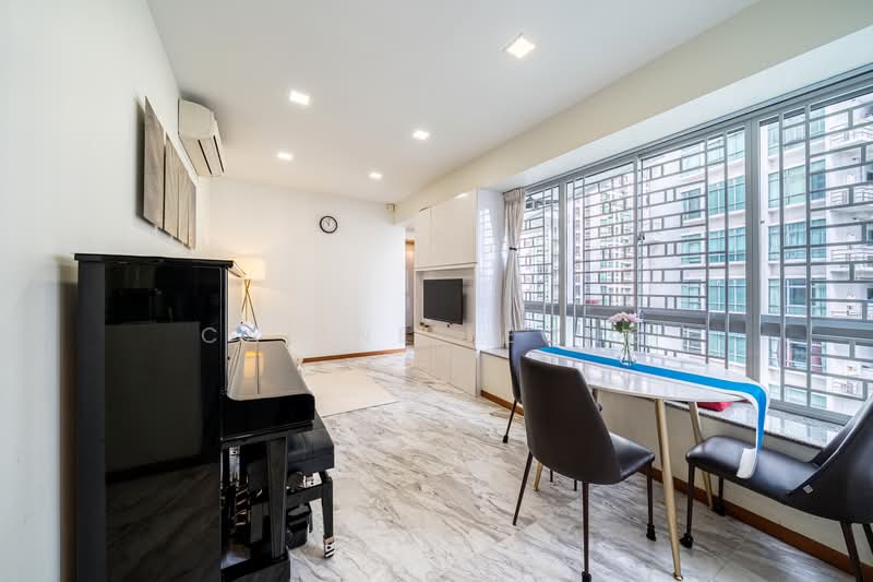 Iridium, 11 Lincoln Road, 3 Bedrooms, 1,076 sqft, Apartment For Sale, by Caline Leong, 500161307 - Living Room - PropertyGuru.com.sg
