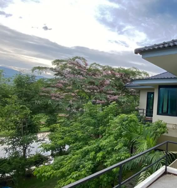 🌟Elevated Land! Wide Frontage, REBUILD POTENTIAL ✧ 1KM ACS/SCGS 🌟, , 3 Bedrooms, 8,000 sqft, Good Class Bungalow For Sale, by Martin Goh 吴伟楠, 500161311 - Exterior - PropertyGuru.com.sg
