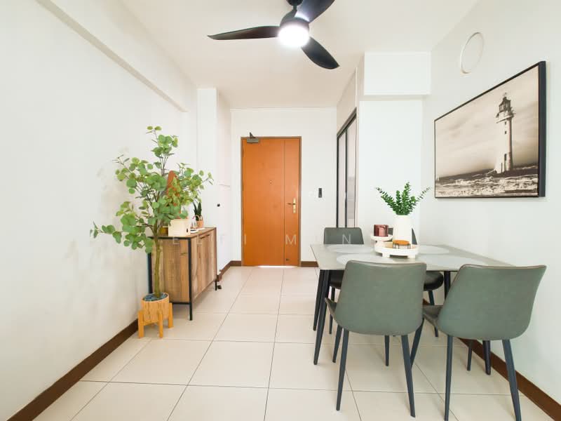 211A Punggol Walk, 211A Punggol Walk, 2 Bedrooms, 904 sqft, HDB Flat For Sale, by Elfi Muni, 500161314 - Dining Room - PropertyGuru.com.sg