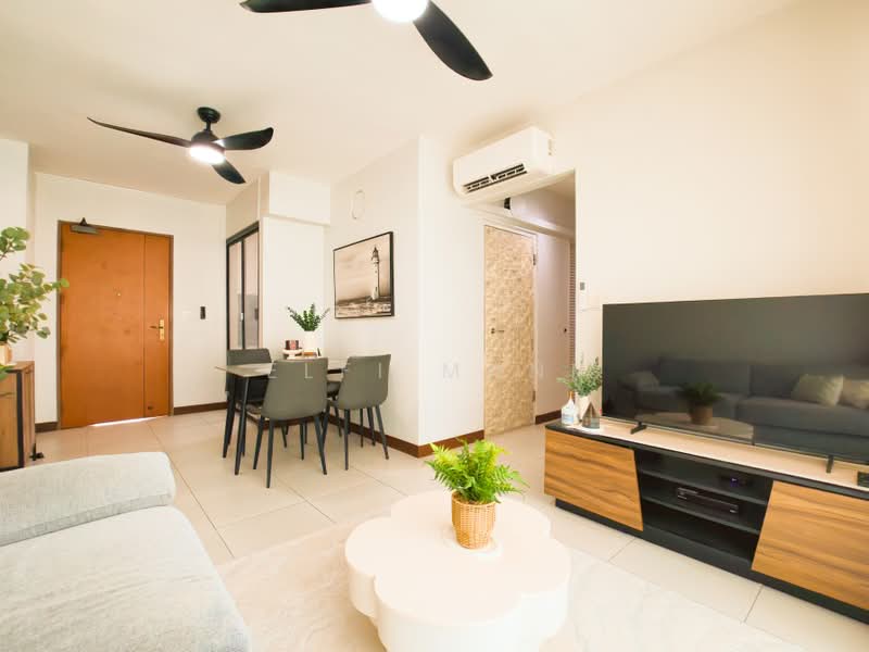 211A Punggol Walk, 211A Punggol Walk, 2 Bedrooms, 721 sqft, HDB Flat For Sale, by Elfi Muni, 500161314 - Living Room - PropertyGuru.com.sg