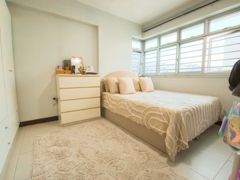 211A Punggol Walk, 211A Punggol Walk, 2 Bedrooms, 721 sqft, HDB Flat For Sale, by Elfi Muni, 500161314 - Bedroom - PropertyGuru.com.sg