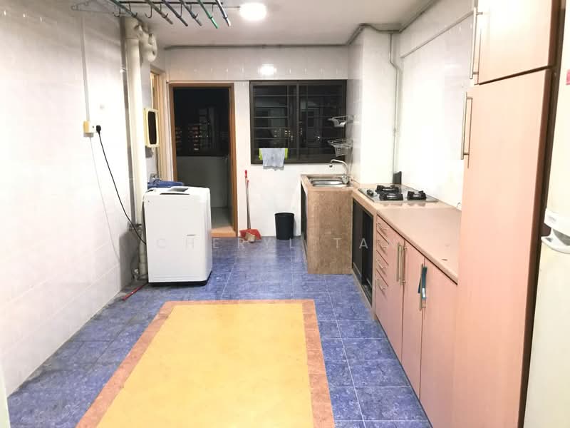 422 Ang Mo Kio Avenue 3, 422 Ang Mo Kio Avenue 3, 2 Bedrooms, 786 sqft, HDB Flat For Rent, by Cheryl Tan, 500161317 - Kitchen - PropertyGuru.com.sg