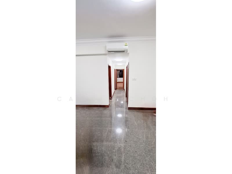 Eastpoint Green, 1 Simei Street 3, 3 Bedrooms, 1,184 sqft, Condominium For Rent, by Calvin Choh, 500161320 - Corridor - PropertyGuru.com.sg