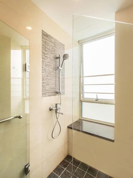 D'Marine, 521 Joo Chiat Road, 3 Bedrooms, 1,163 sqft, Condominium For Sale, by Razak ., 500161323 - Bathroom - PropertyGuru.com.sg