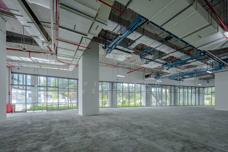 Canteen at 27 IBP, 27 International Business Park, 5,995 sqft, Business / Science Park For Rent, by CapitaLand Limited, 500161327 - Interior - CommercialGuru.com.sg