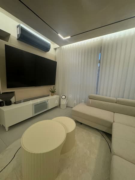 210A Clementi Avenue 6, 210A Clementi Avenue 6, Room Rental, 200 sqft, HDB Flat For Rent, by Seri Fatmawati Binte Hambali, 500161328 - Living Room - PropertyGuru.com.sg