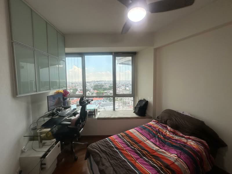 Kovan Melody, 37 Kovan Road, 3 Bedrooms, 1,216 sqft, Condominium For Sale, by Sam Shum, 500161337 - Bedroom - PropertyGuru.com.sg