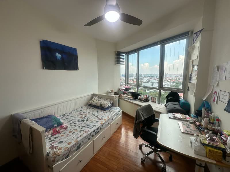 Kovan Melody, 37 Kovan Road, 3 Bedrooms, 1,216 sqft, Condominium For Sale, by Sam Shum, 500161337 - Bedroom - PropertyGuru.com.sg