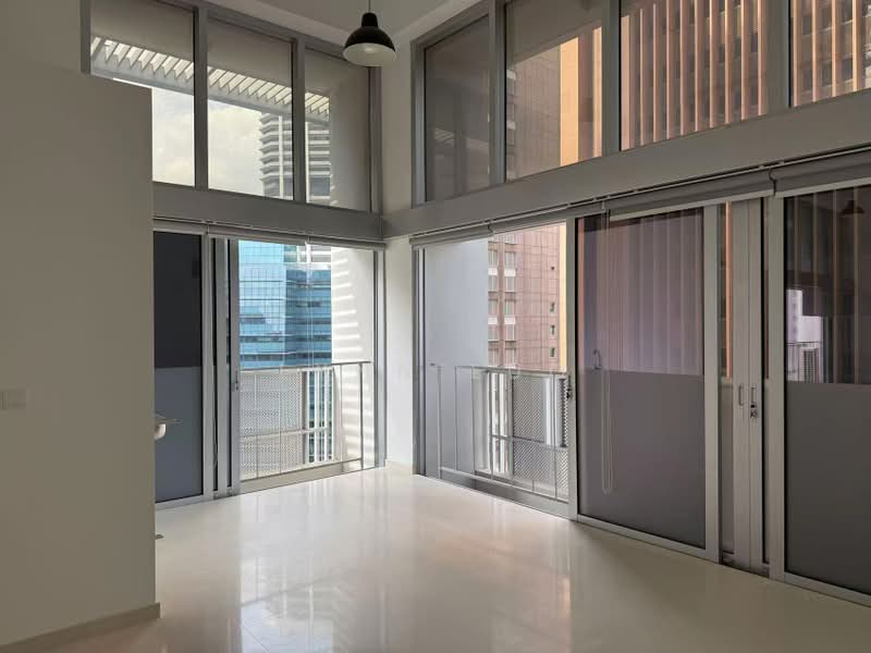 Eon Shenton, 70 Shenton Way, 1,109 sqft, Office For Rent, by Lynn Luo, 500161345 - Balcony - CommercialGuru.com.sg