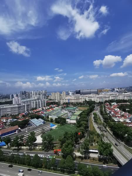 Clavon, 6 Clementi Avenue 1, 2 Bedrooms, 764 sqft, Condominium For Rent, by Kee Carrine, 500161354 - View - PropertyGuru.com.sg