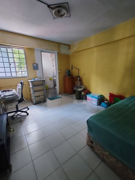 205 Clementi Avenue 6, 205 Clementi Avenue 6, 3 Bedrooms, 991 sqft, HDB Flat For Sale, by Chew Ling Ling 周鈴鈴, 500161360 - Bedroom - PropertyGuru.com.sg