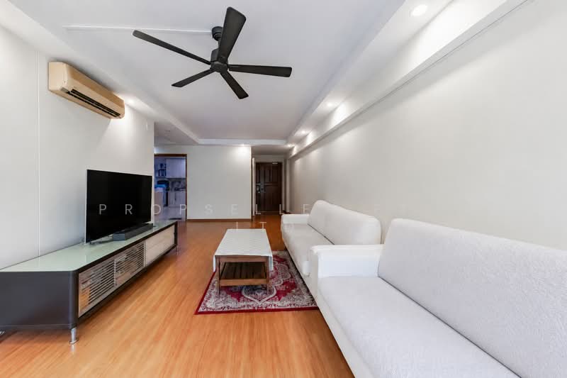 313A Anchorvale Road, 313A Anchorvale Road, 3 Bedrooms, 1,184 sqft, HDB Flat For Sale, by Elaine Wong, 500161362 - Living Room - PropertyGuru.com.sg