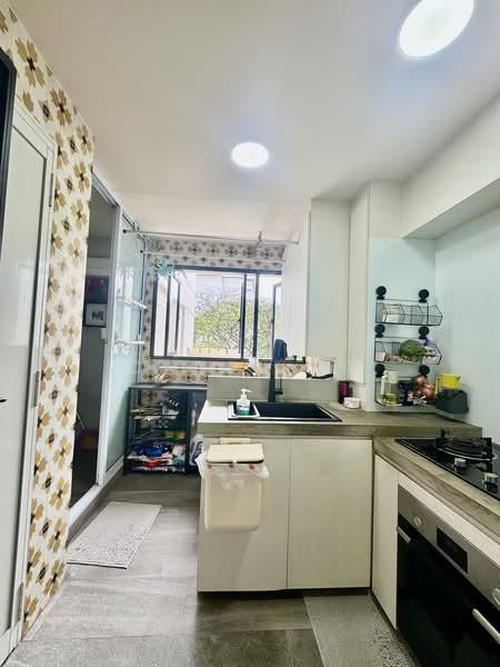 167 Bedok South Avenue 3, 167 Bedok South Avenue 3, 4 Bedrooms, 1,571 sqft, HDB Flat For Sale, by Carol Ng, 500161368 - Kitchen - PropertyGuru.com.sg