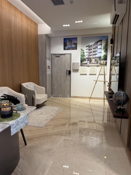 Verde Joo Chiat, 108 Joo Chiat Terrace, 2 Bedrooms, 721 sqft, Apartment For Sale, by Amanda Goh, 500161380 - Entrance - PropertyGuru.com.sg