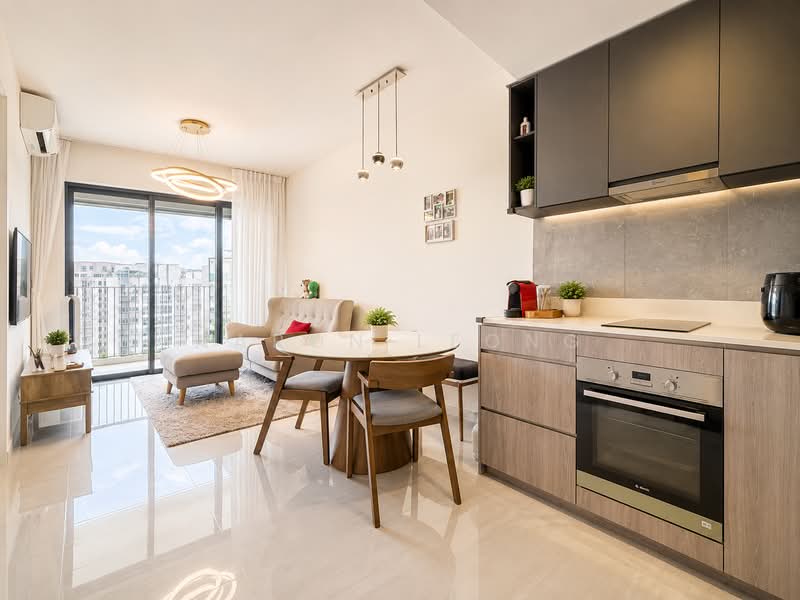 Riverfront Residences, 41 Hougang Avenue 7, 2 Bedrooms, 721 sqft, Condominium For Sale, by Aaron Leong, 500161392 - Living Room - PropertyGuru.com.sg