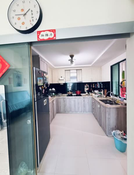 The Springbloom, 139 Serangoon Avenue 3, 3 Bedrooms, 1,302 sqft, Condominium For Sale, by Tristan Liu, 500161396 - Kitchen - PropertyGuru.com.sg