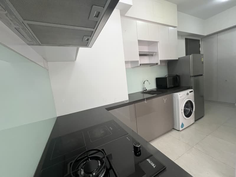 Rezi 35, 20 Lorong 35 Geylang, 3 Bedrooms, 797 sqft, Condominium For Sale, by Yen Neo L Y, 500161401 - Kitchen - PropertyGuru.com.sg