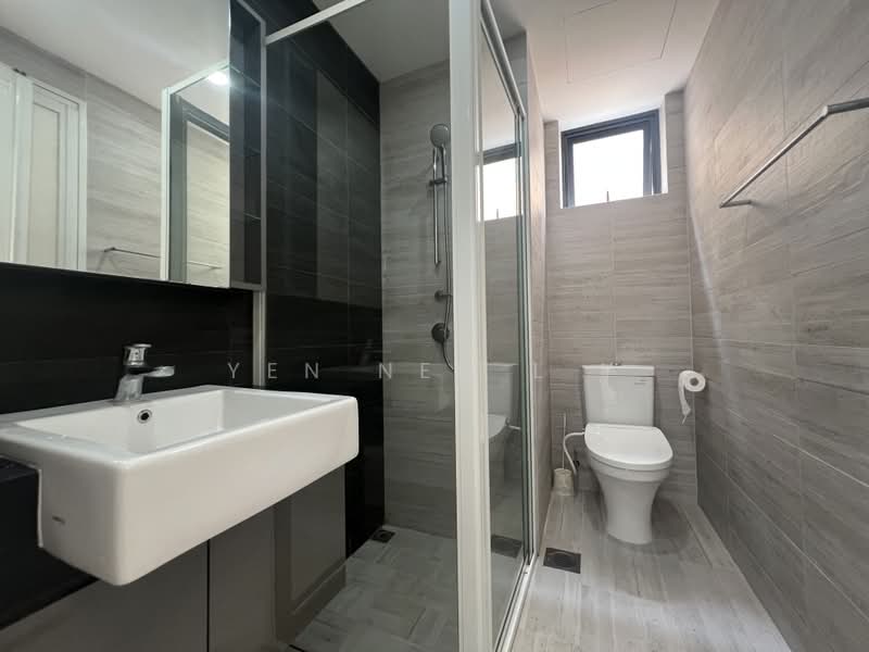 Rezi 35, 20 Lorong 35 Geylang, 3 Bedrooms, 797 sqft, Condominium For Sale, by Yen Neo L Y, 500161401 - Bathroom - PropertyGuru.com.sg