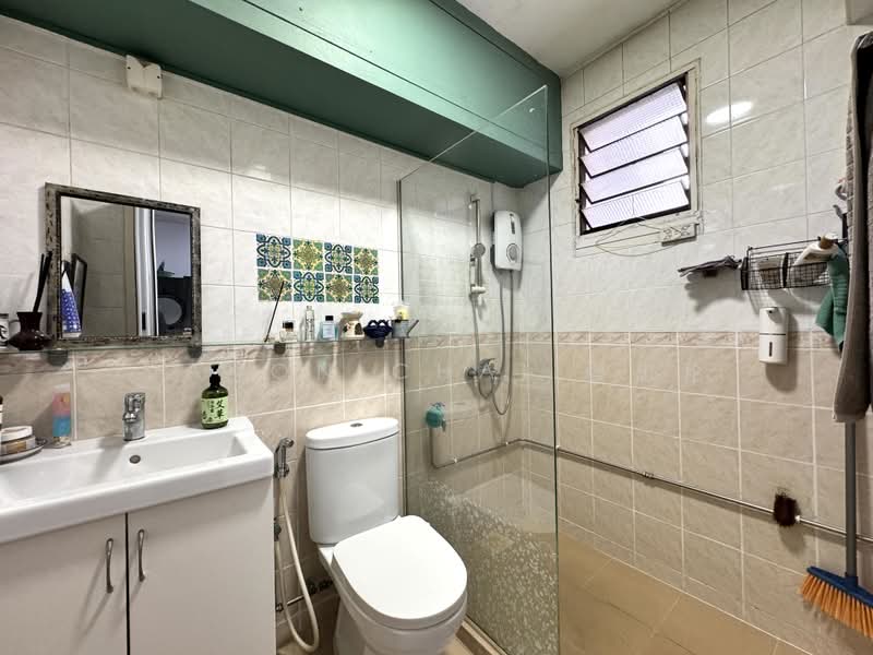 486 Admiralty Link, 486 Admiralty Link, 3 Bedrooms, 969 sqft, HDB Flat For Sale, by Davon Chai 蔡忠伦, 500161402 - Bathroom - PropertyGuru.com.sg