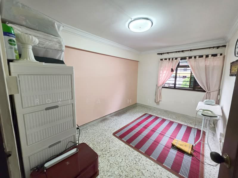 121 Bedok North Road, 121 Bedok North Road, 3 Bedrooms, 990 sqft, HDB Flat For Sale, by Rozi Faith Naser, 500161406 - Interior - PropertyGuru.com.sg